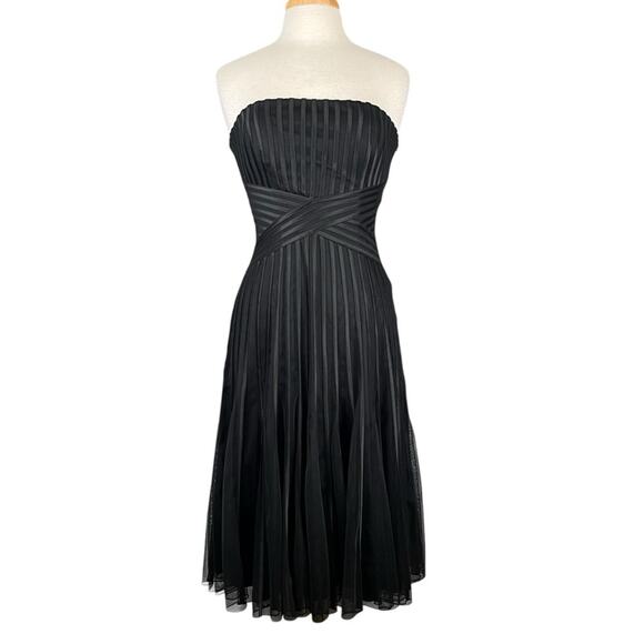 White House Black Market Dresses & Skirts - WHBM Black Tulle Strapless Pleated Cocktail Dress Womens 4 Fit Flare Formal LBD